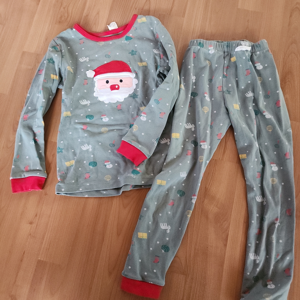 Festive Santa Kids Pajama Set - Gray and Red